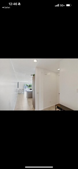 Building Photo - 2615 SW 81st Ter
