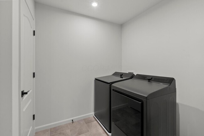 Building Photo - 132 Littondale Dr