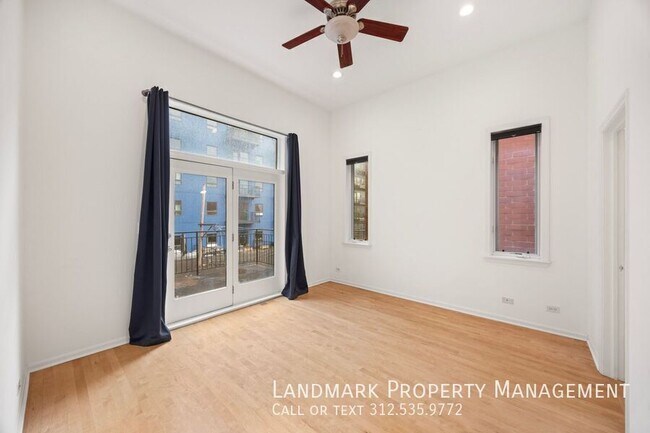 Building Photo - 1755 N Artesian Ave