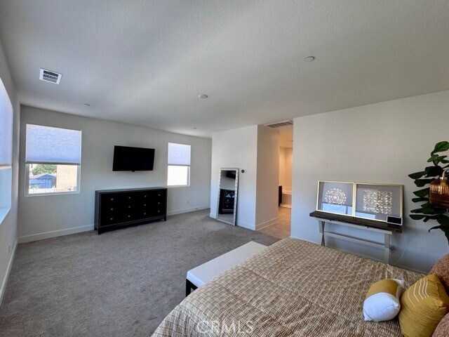 Building Photo - 38572 Rosegate Pl