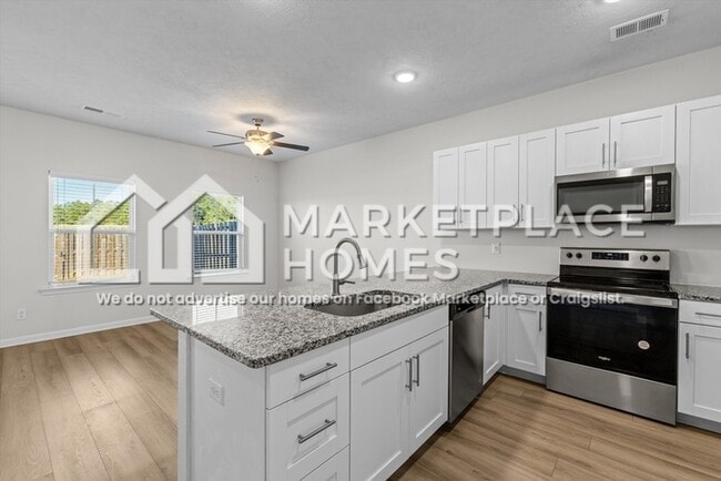 Building Photo - 3409 Briar Rose Ct