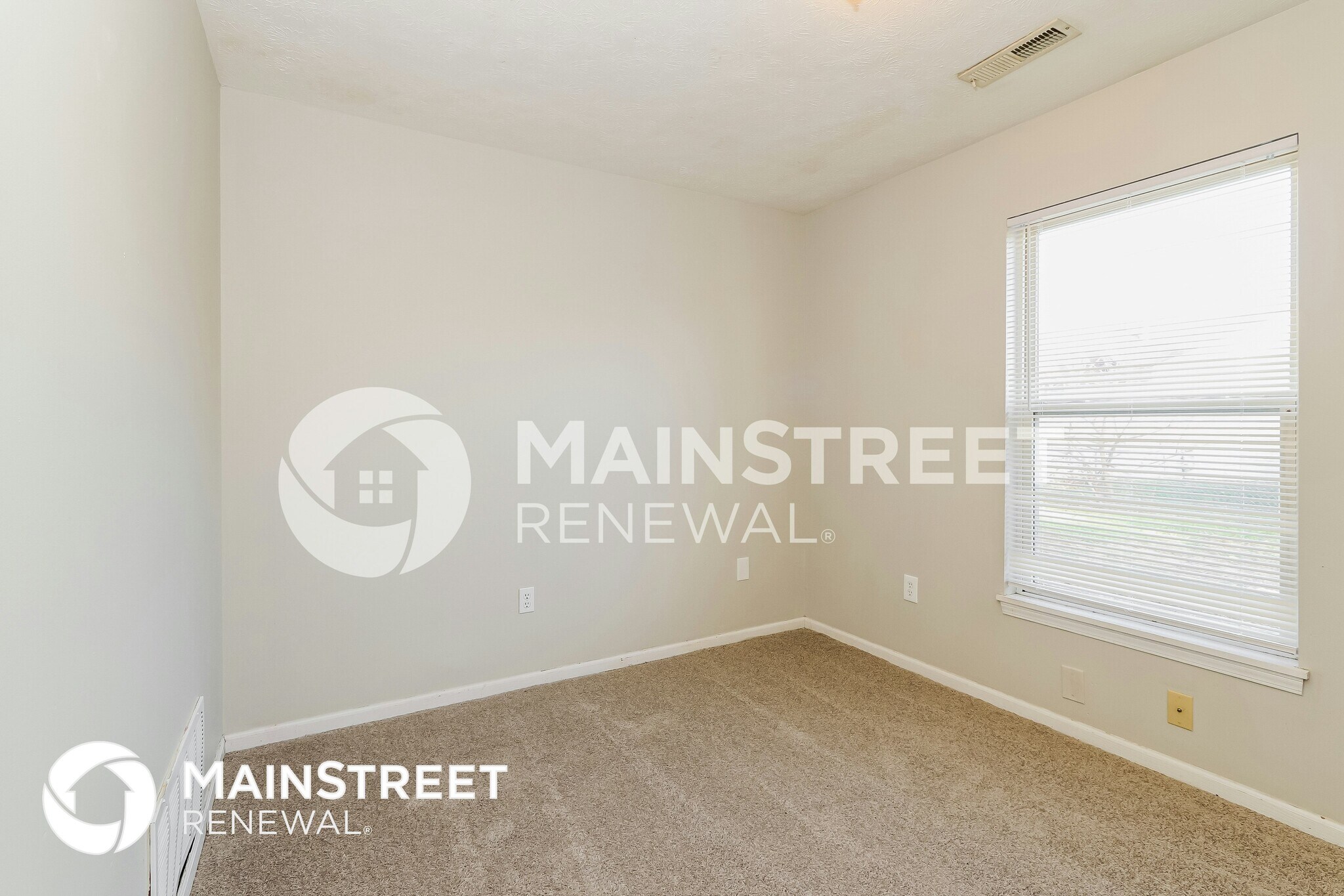 Building Photo - 9611 Combs Ln