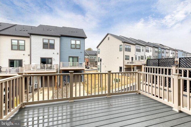 Building Photo - 297 Freshet Ln