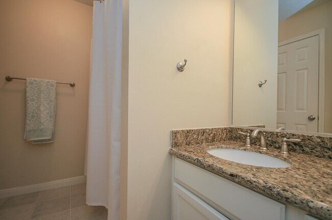 Building Photo - 3522 Pecan Point Dr