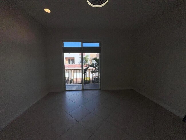 Building Photo - 10320 SW Stephanie Way