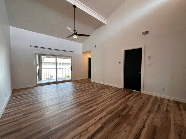 Building Photo - A Modern 2 Bedroom 2 Full Baths Condo Home for rent near Domain, 2nd Floor with Porch, Two Assign...
