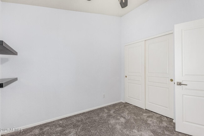 Building Photo - 3022 E Captain Dreyfus Ave