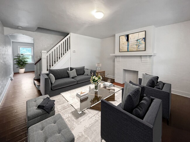 Building Photo - Charming Rowhouse in the Heart of Morningside!