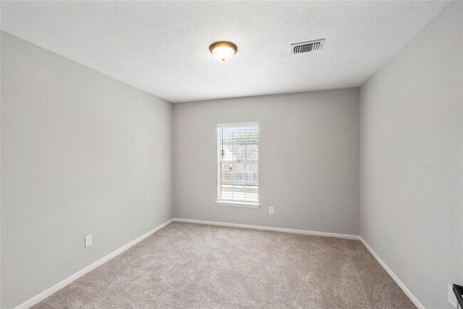 Building Photo - 4523 Waterfall Way