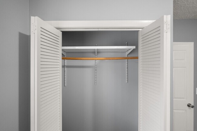 Building Photo - 666 Ogden St