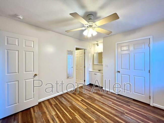 Building Photo - 109 Citadel Dr