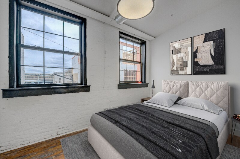 Building Photo - 1851 N Howard St