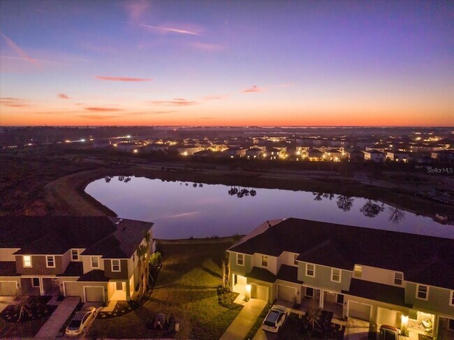 Building Photo - 8792 Winter Breeze Wy