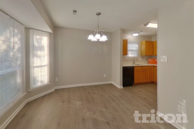 Building Photo - 10334 Creswell Ct