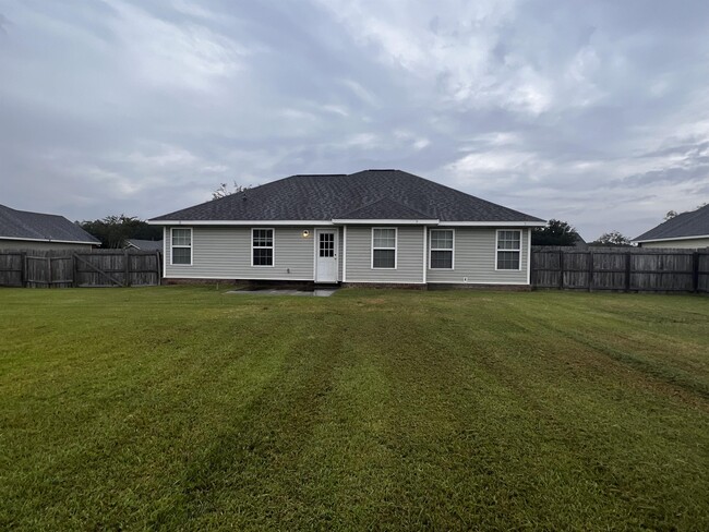 Building Photo - 201 Mancey Garrason Loop