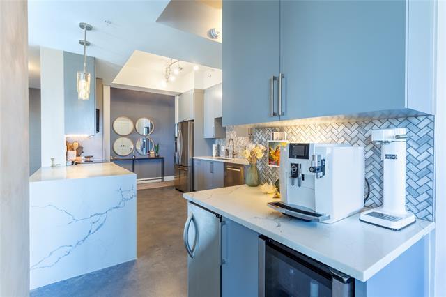 Building Photo - 3225 Turtle Creek Blvd Blvd