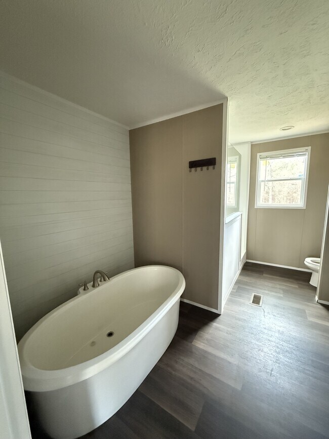 Building Photo - 150 Wen-Dell Ln