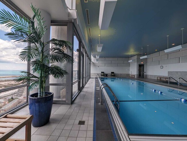 Building Photo - 100 E 14th St