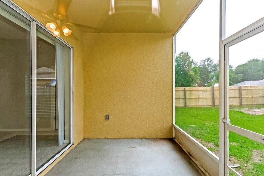 Building Photo - 1464 Lake Shore Ranch Dr