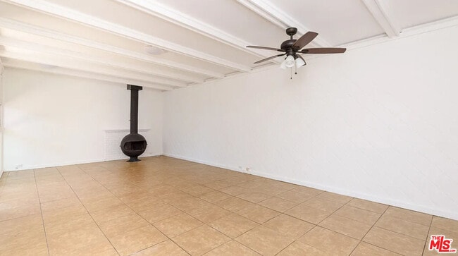 Building Photo - 11304 Isleta St