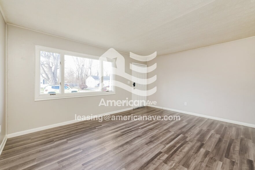 Building Photo - 1818 Springmont Ave