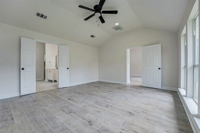 Building Photo - 10615 Indian Paintbrush Ln