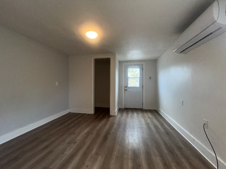 Building Photo - 1713 29th St W