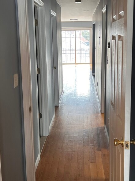 Building Photo - 30 Mount Pleasant Ave