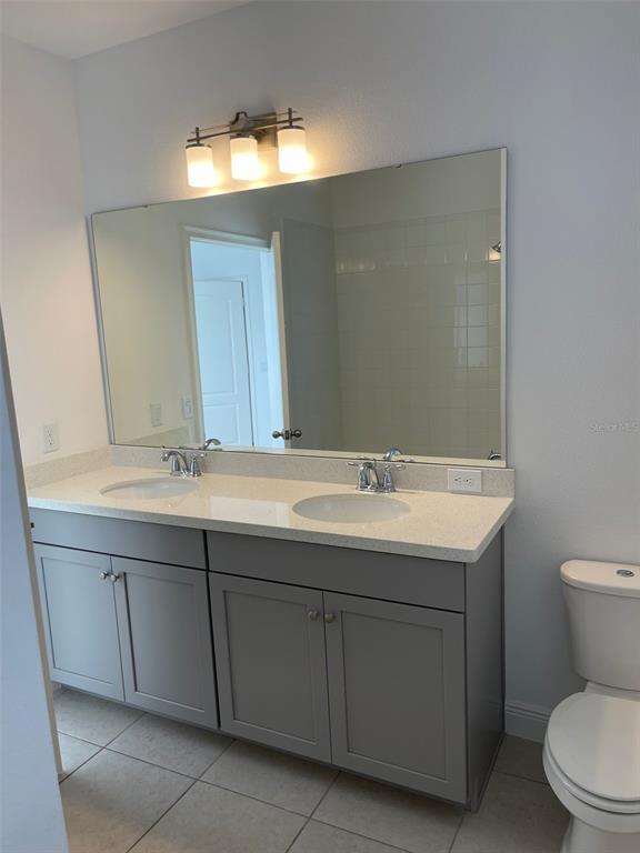 Building Photo - 8224 Elion St