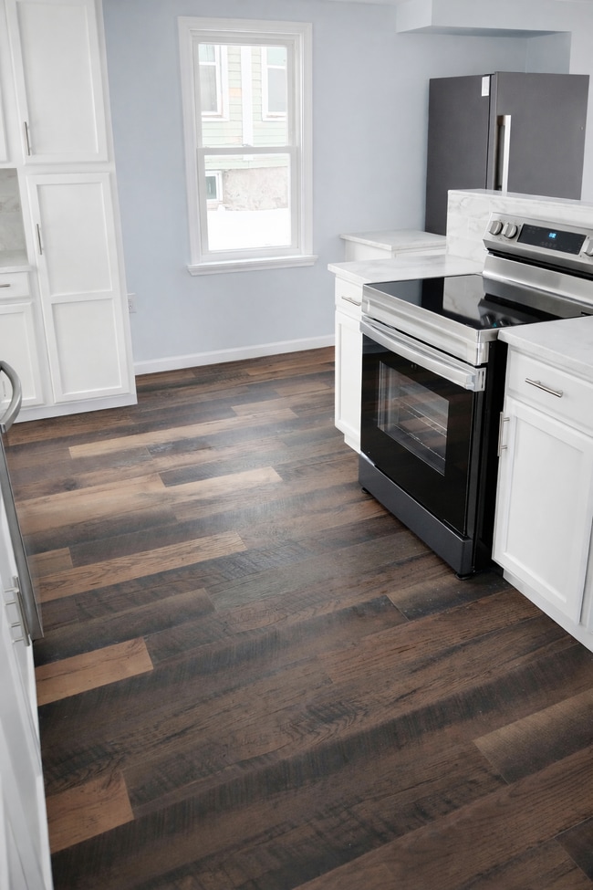 Building Photo - 59 West Ave