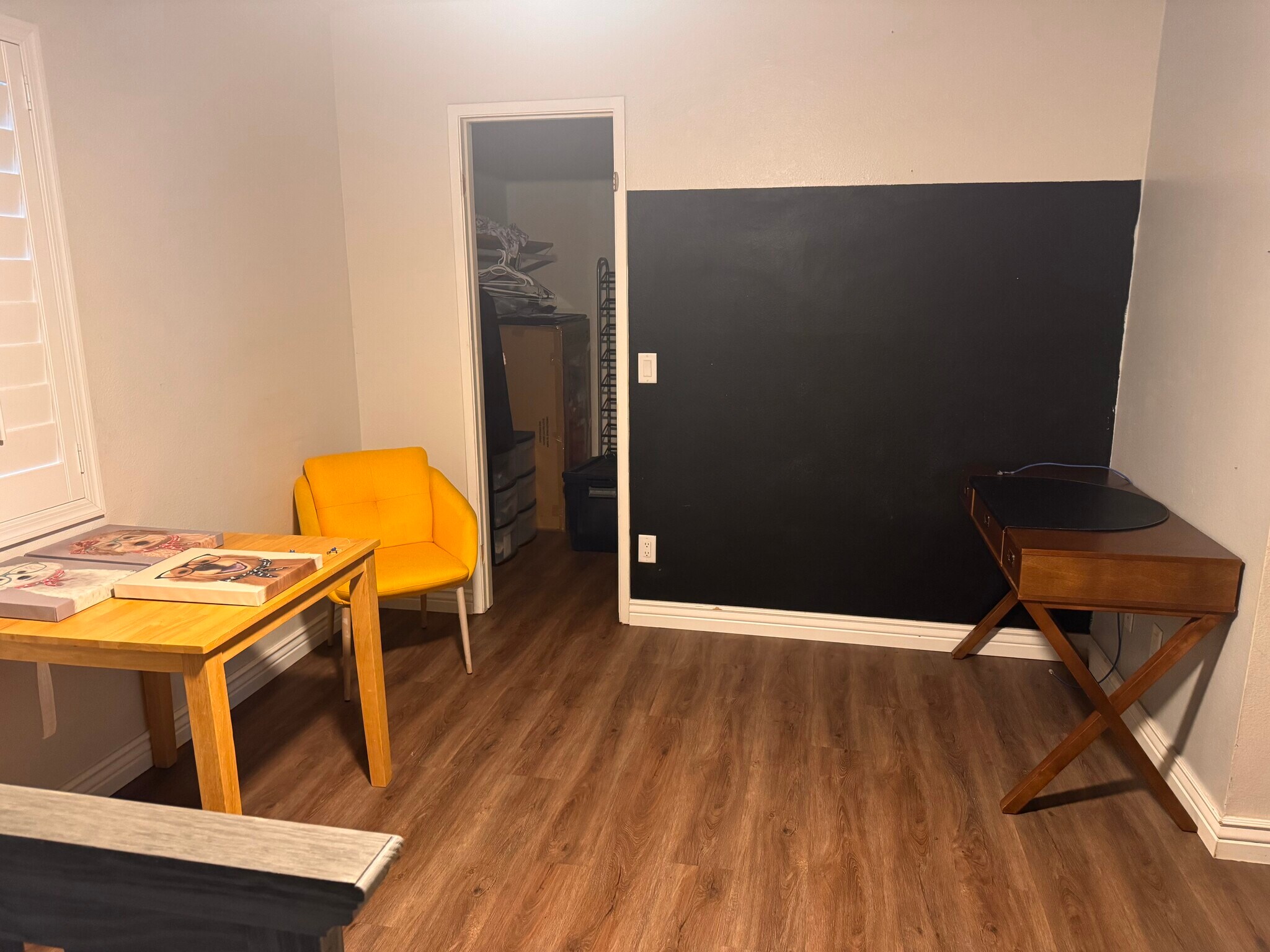 Building Photo - 1716 W Mandalay Ln