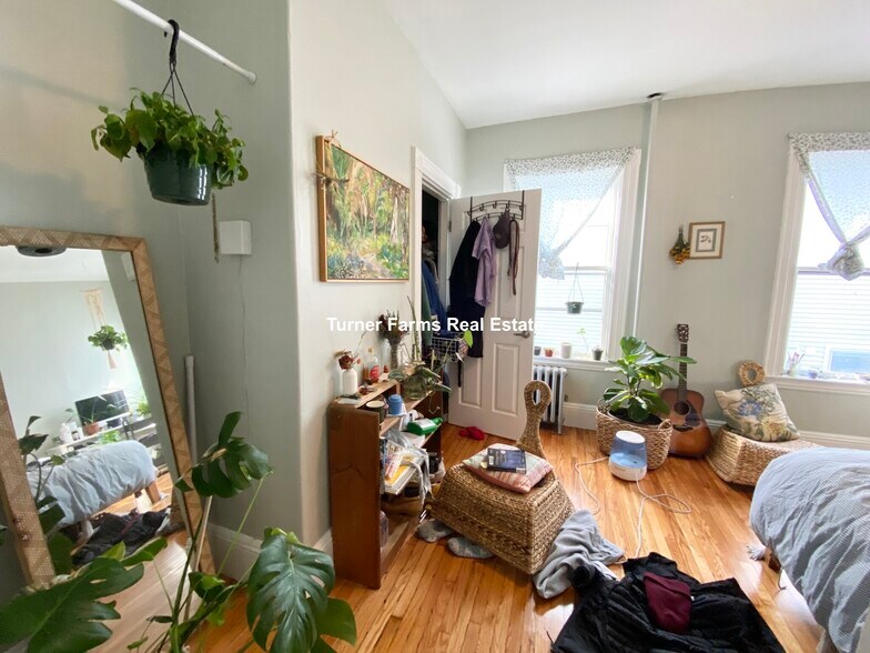 Building Photo - 3 Oswald St