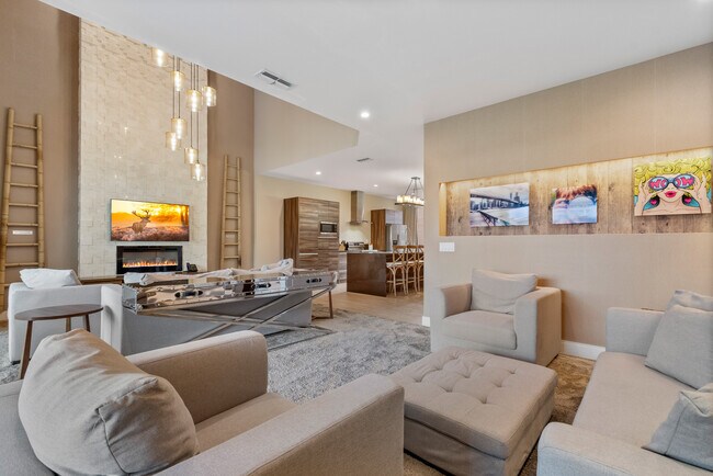 Building Photo - 7530 Brooklyn Dr