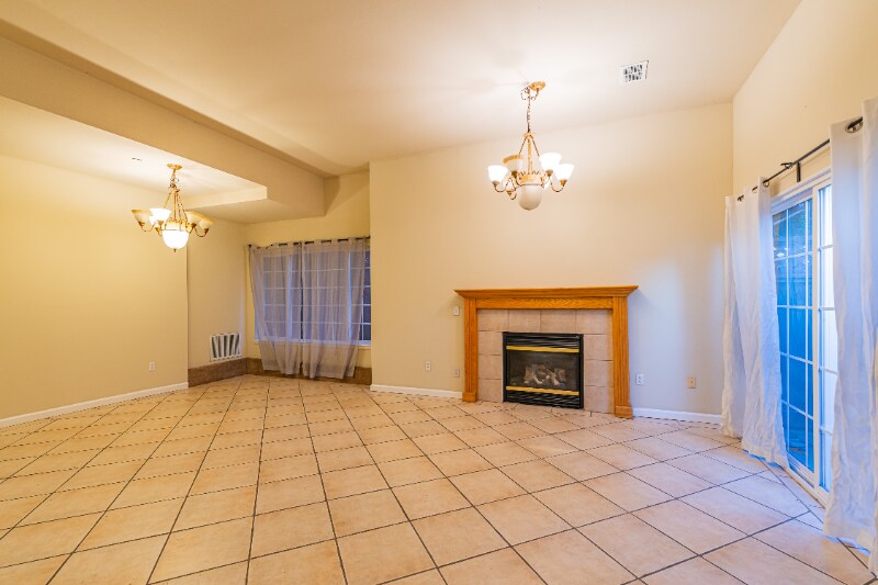 Building Photo - 150 Caldecott Ln