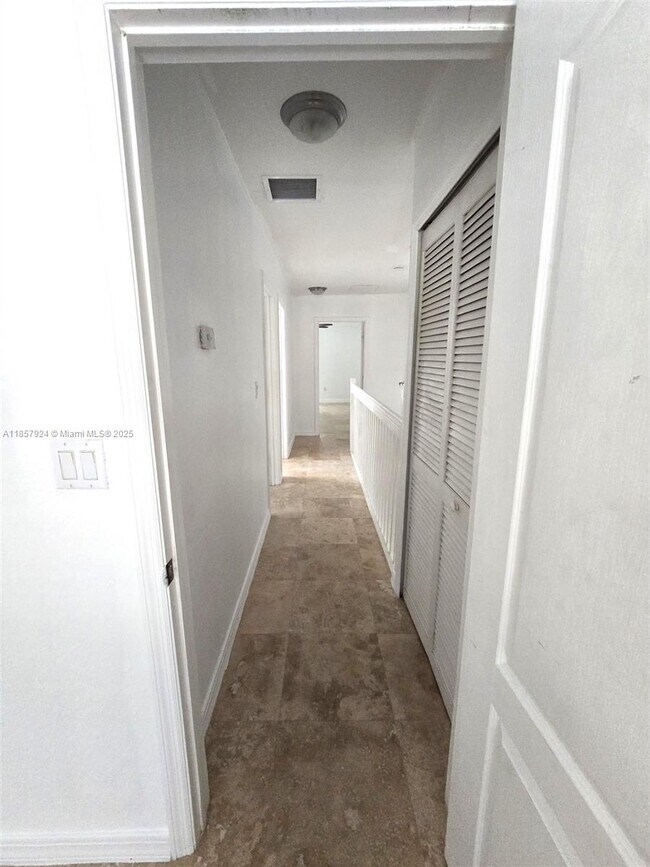 Building Photo - 3028 SW 129th Way