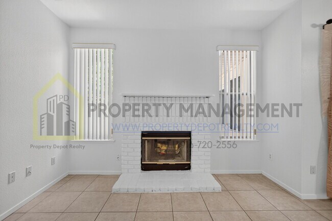 Building Photo - Charming 3-Bedroom Home with 2 Baths