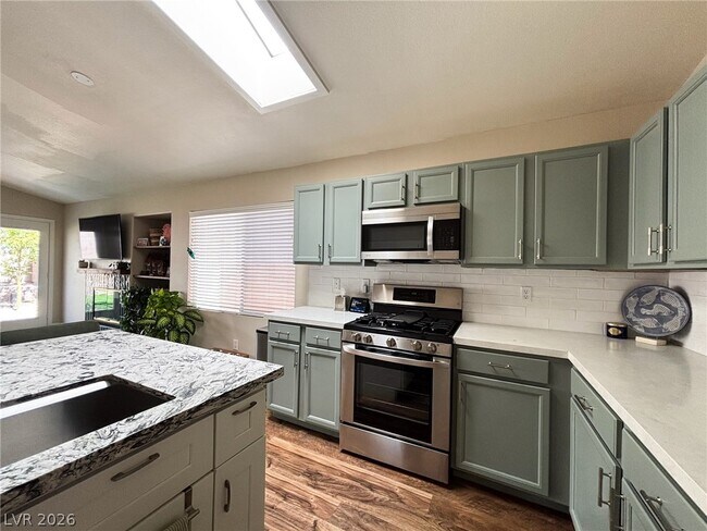 Building Photo - 7868 Fall Harvest Dr