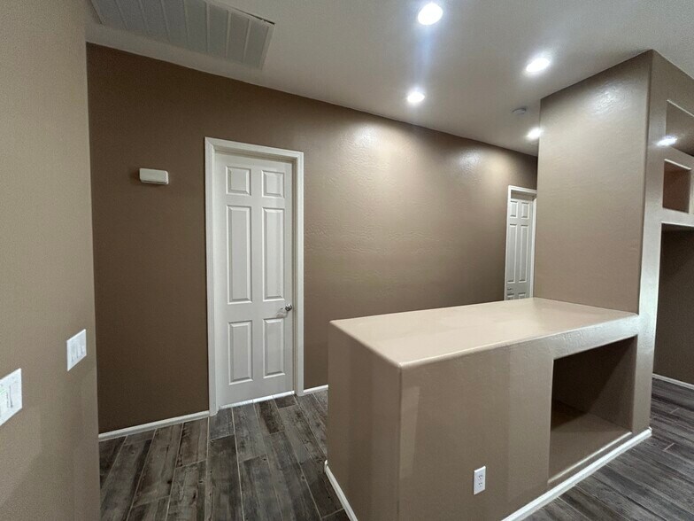 Building Photo - 6234 S Twilight Ct