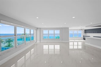 Building Photo - 3900 Galt Ocean Dr