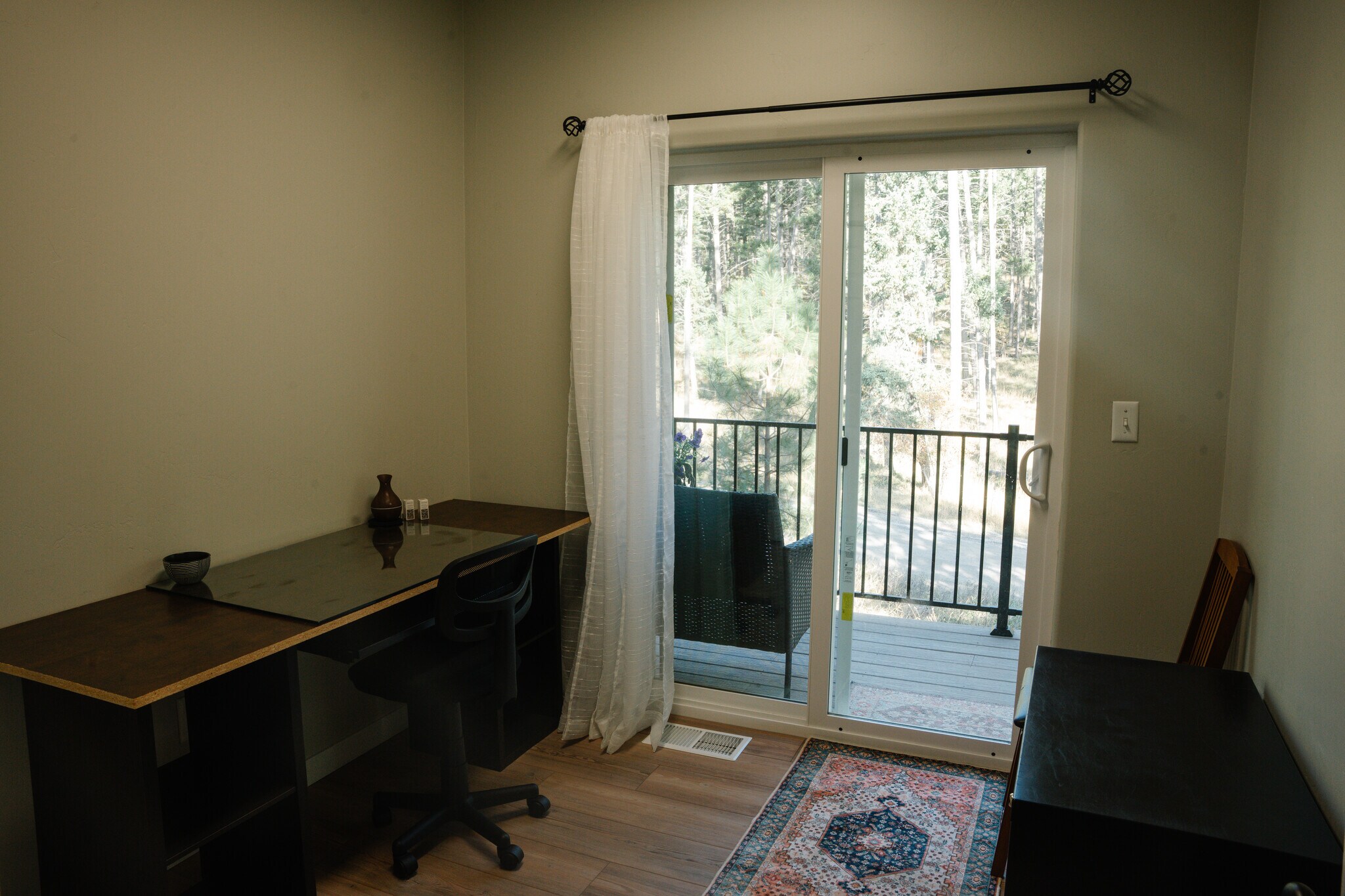 Building Photo - 128 Saddle Loop