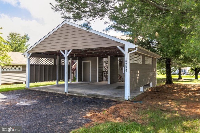 Building Photo - 10286 White Pelican Way