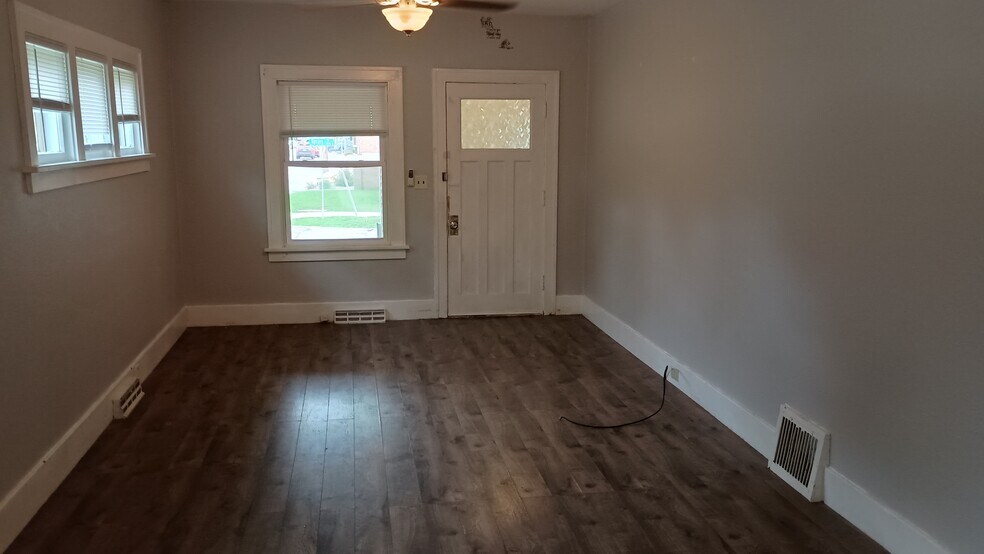 Front door - 1801 S Spring Ave