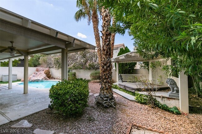 Building Photo - 8224 Tivoli Cove Dr