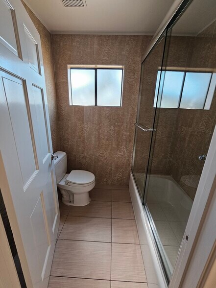 Building Photo - 3622 Roberts View Pl
