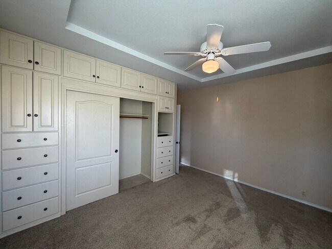 Building Photo - 2 Bedroom Home Available on Cul-De-Sac with Bosque Trail Access in Rivers Edge Rio Rancho!