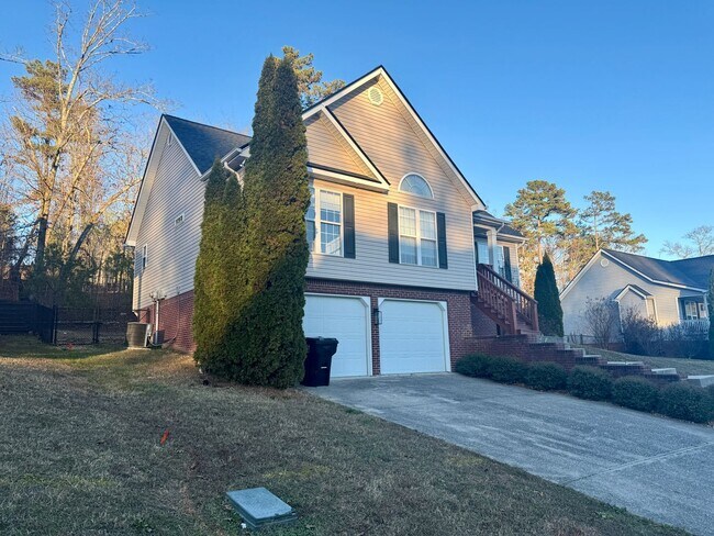 Building Photo - 7564 Passport Dr