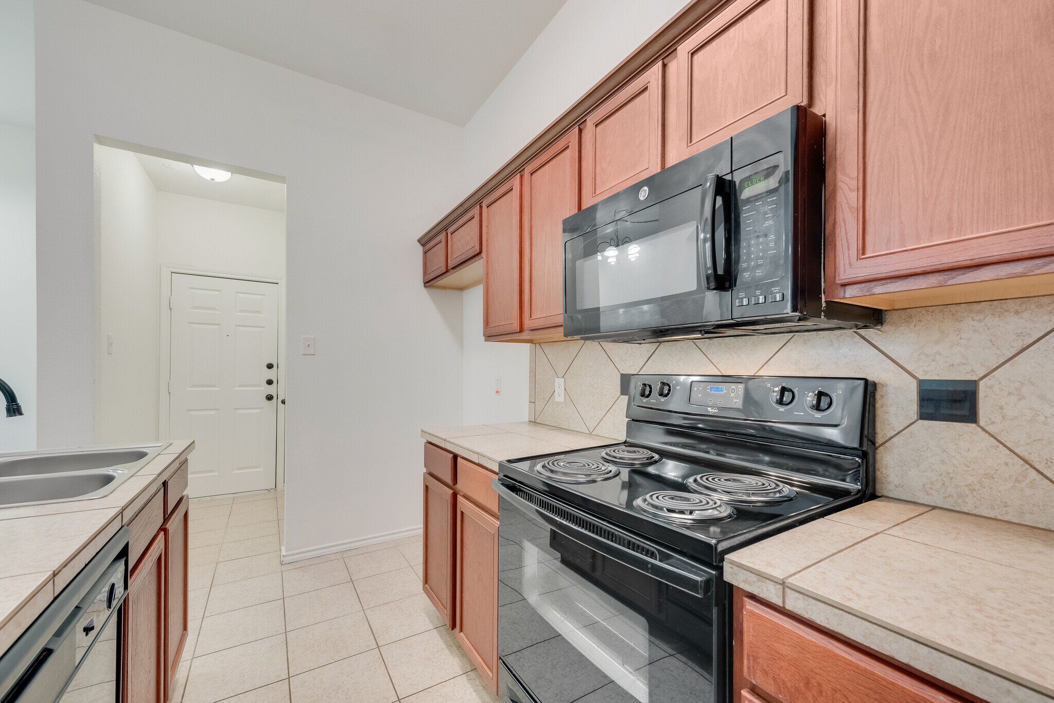 Building Photo - 358 Armstrong Ln