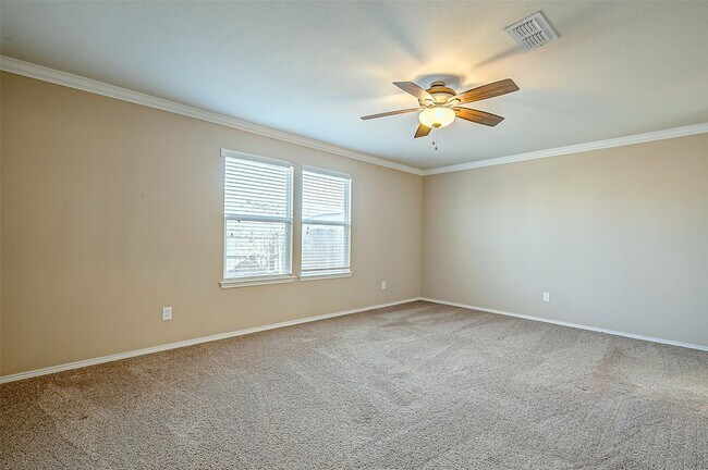Building Photo - 120 Abelia Dr