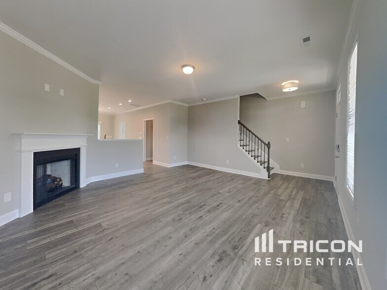 Building Photo - 49 Fish Whistle Ct