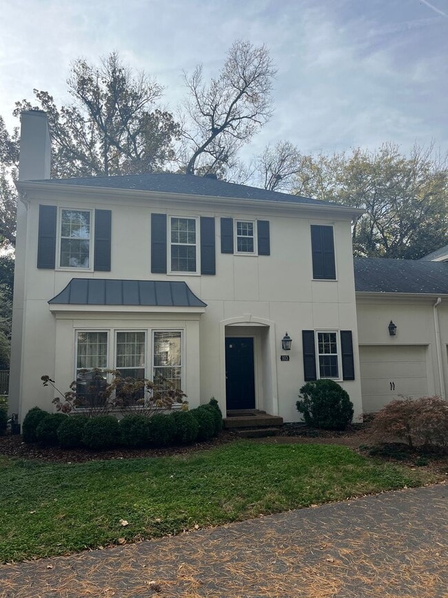 Building Photo - 2 Bedroom/ 2.5 Bath Townhome with 1 Car Ga...